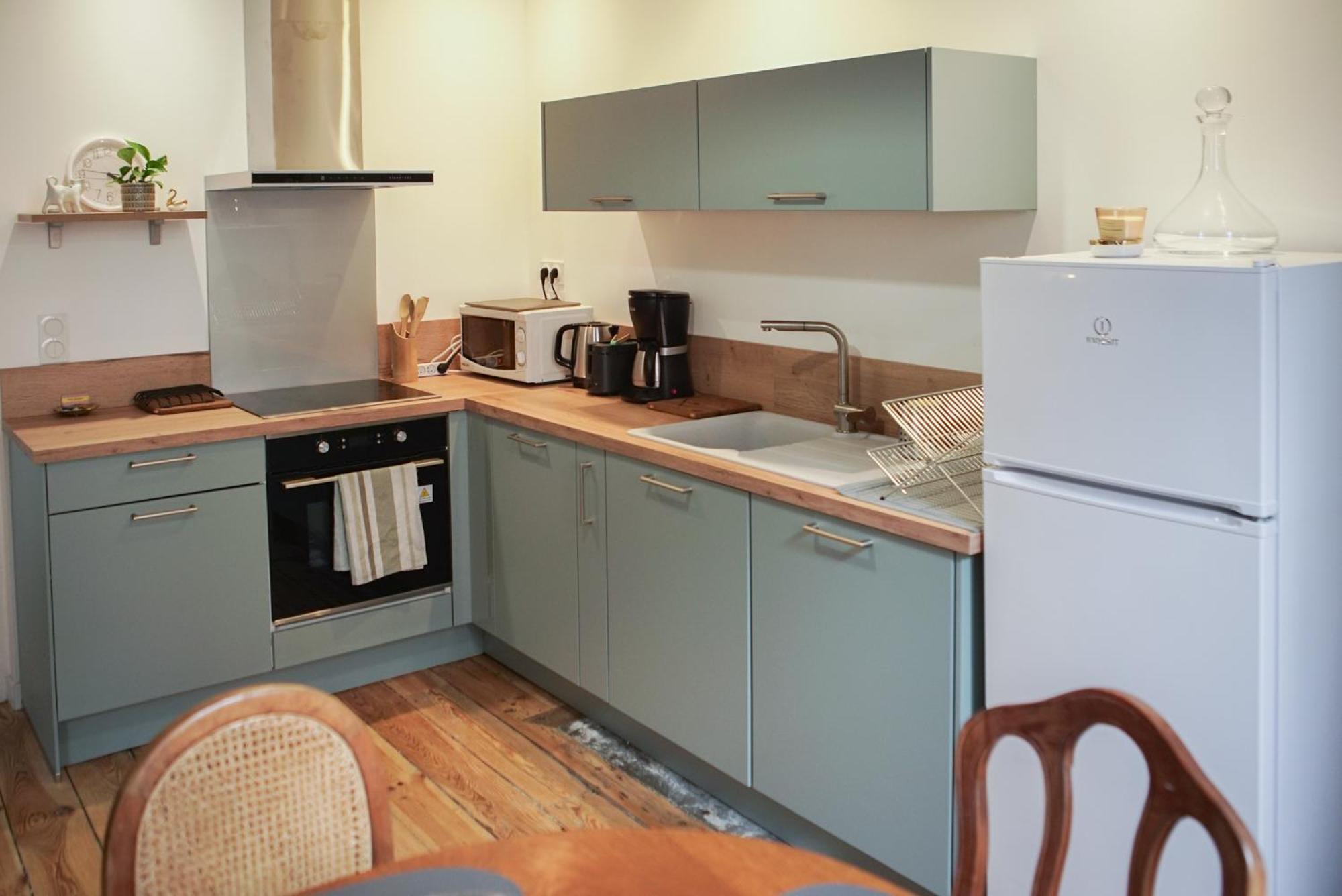 Le Montarrouye Appartement Pour 2 A 6 Personnes バニエール・ド・ビゴール エクステリア 写真