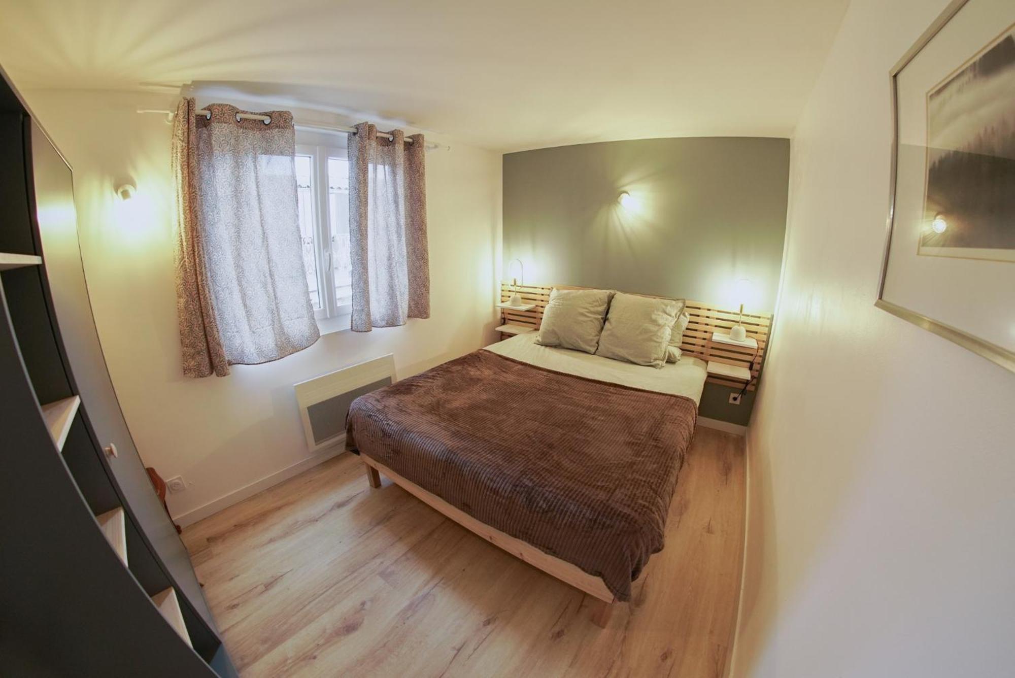 Le Montarrouye Appartement Pour 2 A 6 Personnes バニエール・ド・ビゴール エクステリア 写真